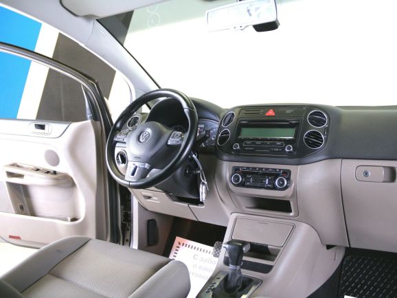 Volkswagen Golf Plus, 1.4 л, Робот, 2012 фото 2