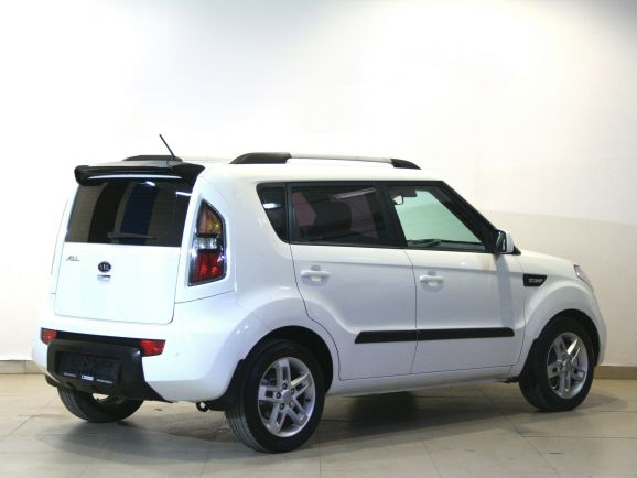 Kia Soul Luxe, 1.6 л, МТ, 2011 фото 4