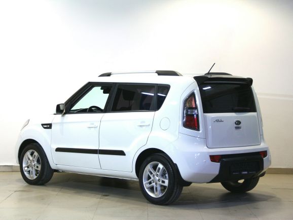 Kia Soul Luxe, 1.6 л, МТ, 2011 фото 6