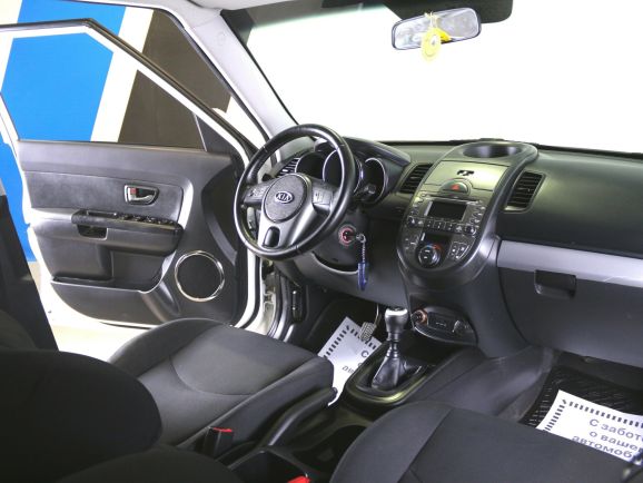 Kia Soul Luxe, 1.6 л, МТ, 2011 фото 2