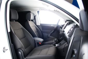 Volkswagen Tiguan, 1.4 л, РКПП, 2012 фото 2