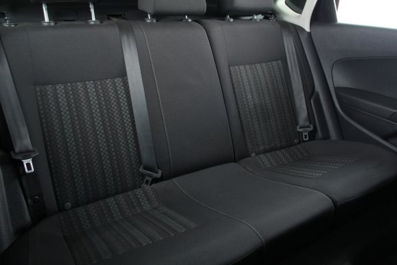 Volkswagen Polo, 1.6 л, АТ, 2016 фото 1