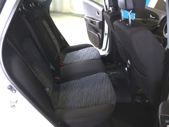 Kia Ceed, 1.6 л, МТ, 2009 фото 1