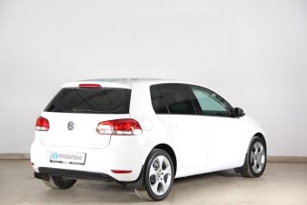 Volkswagen Golf, 1.6 л, РКПП, 2012 фото 6