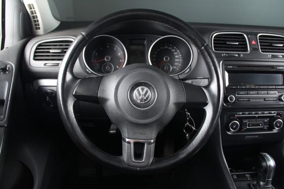 Volkswagen Golf, 1.6 л, Робот, 2012 фото 11