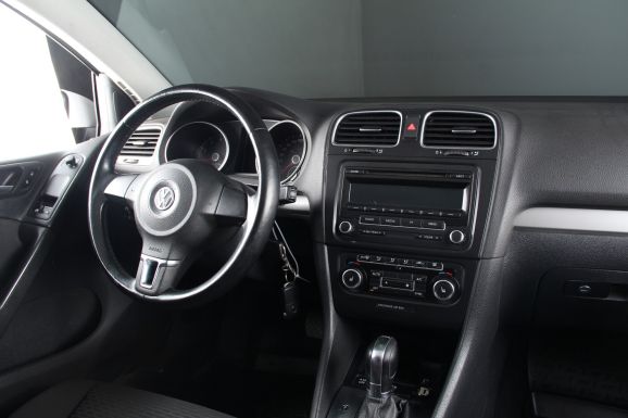 Volkswagen Golf, 1.6 л, Робот, 2012 фото 12