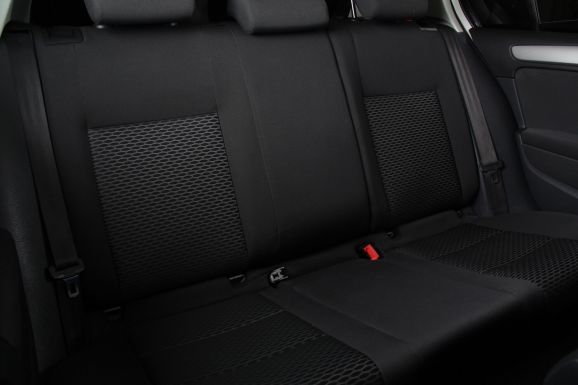 Volkswagen Golf, 1.6 л, Робот, 2012 фото 1