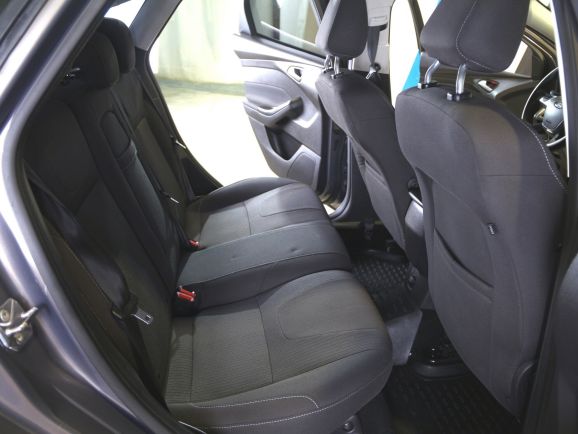 Ford Focus Titanium, 1.6 л, МТ, 2012 фото 1