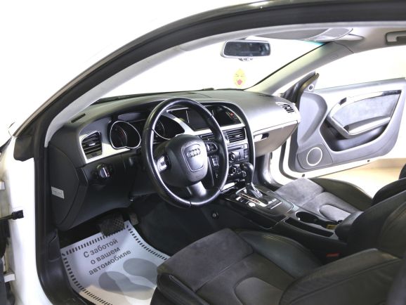 Audi A5, 3.2 л, АТ, 2010 фото 7