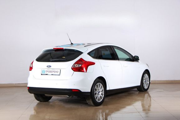 Ford Focus, 1.6 л, Робот, 2014 фото 5