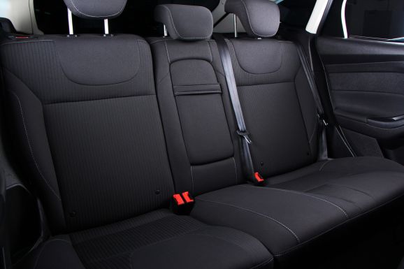 Ford Focus, 1.6 л, Робот, 2014 фото 1