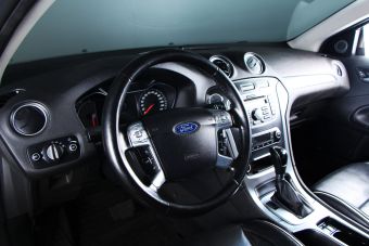 Ford Mondeo, 2.0 л, АКПП, 2012 фото 9