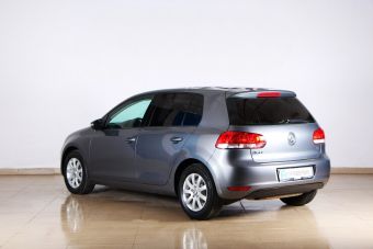 Volkswagen Golf, 1.6 л, РКПП, 2012 фото 5