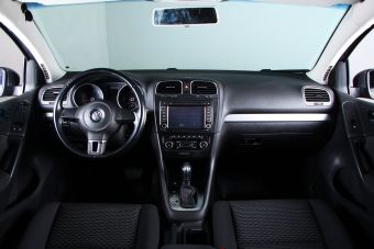 Volkswagen Golf, 1.6 л, РКПП, 2012 фото 8