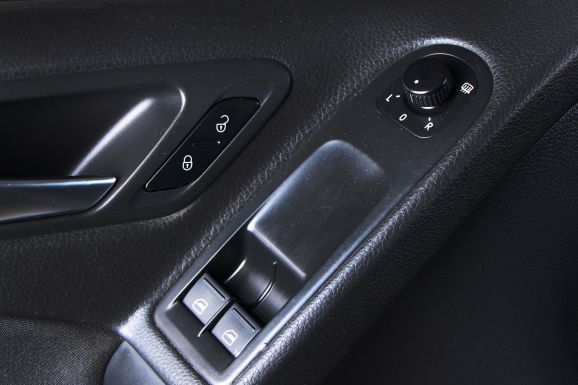 Volkswagen Golf, 1.6 л, Робот, 2012 фото 2