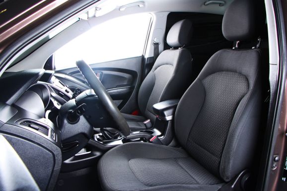 Hyundai ix35, 2.0 л, МТ, 2011 фото 8