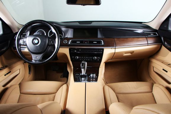 BMW 7 серии, 4.4 л, АТ, 2012 фото 12