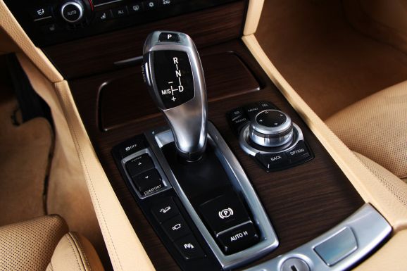 BMW 7 серии, 4.4 л, АТ, 2012 фото 14