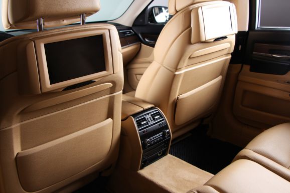 BMW 7 серии, 4.4 л, АТ, 2012 фото 2