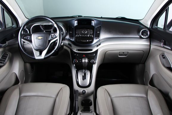 Chevrolet Orlando, 1.8 л, АТ, 2013 фото 10