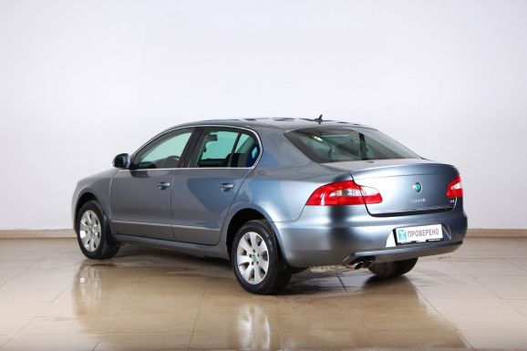 Skoda Superb, 1.8 л, Робот, 2012 фото 5