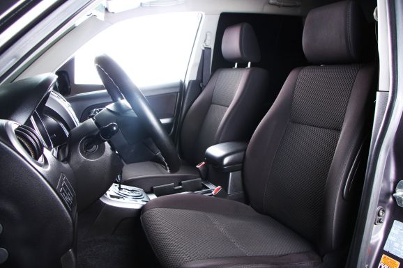 Suzuki Grand Vitara, 2.0 л, АТ, 2012 фото 8