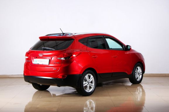 Hyundai ix35, 2.0 л, АТ, 2010 фото 4