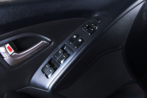 Hyundai ix35, 2.0 л, АТ, 2010 фото 7