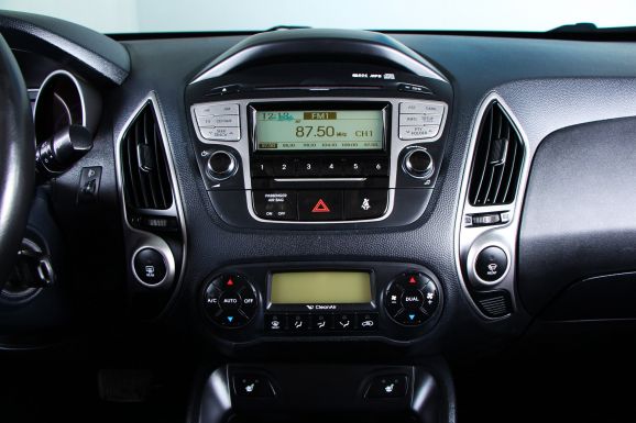 Hyundai ix35, 2.0 л, АТ, 2010 фото 13
