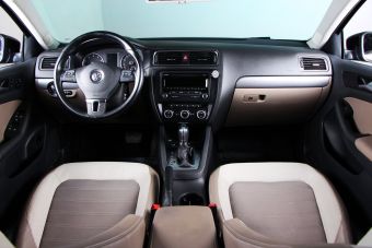 Volkswagen Jetta, 1.4 л, РКПП, 2013 фото 10