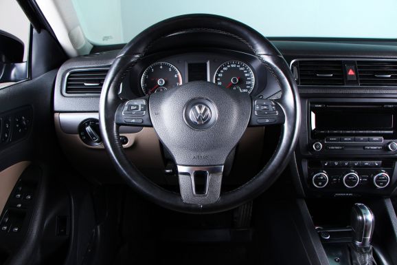 Volkswagen Jetta, 1.4 л, Робот, 2013 фото 11