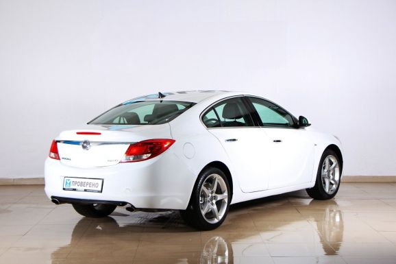 Opel Insignia, 2.0 л, АТ, 2012 фото 6
