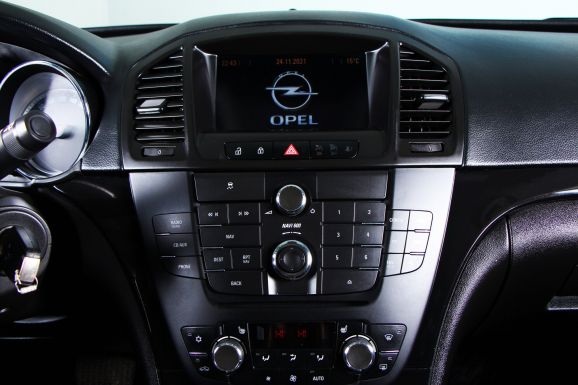 Opel Insignia, 2.0 л, АТ, 2012 фото 13