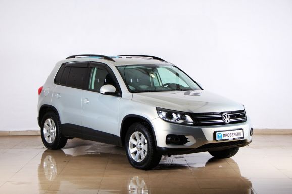 Volkswagen Tiguan, 2.0 л, АТ, 2012 фото 5