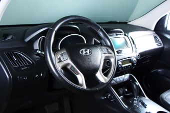 Hyundai ix35, 2.0 л, АКПП, 2012 фото 9