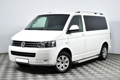 Volkswagen Caravelle, 2.0 л, МКПП, 2015 фото 3