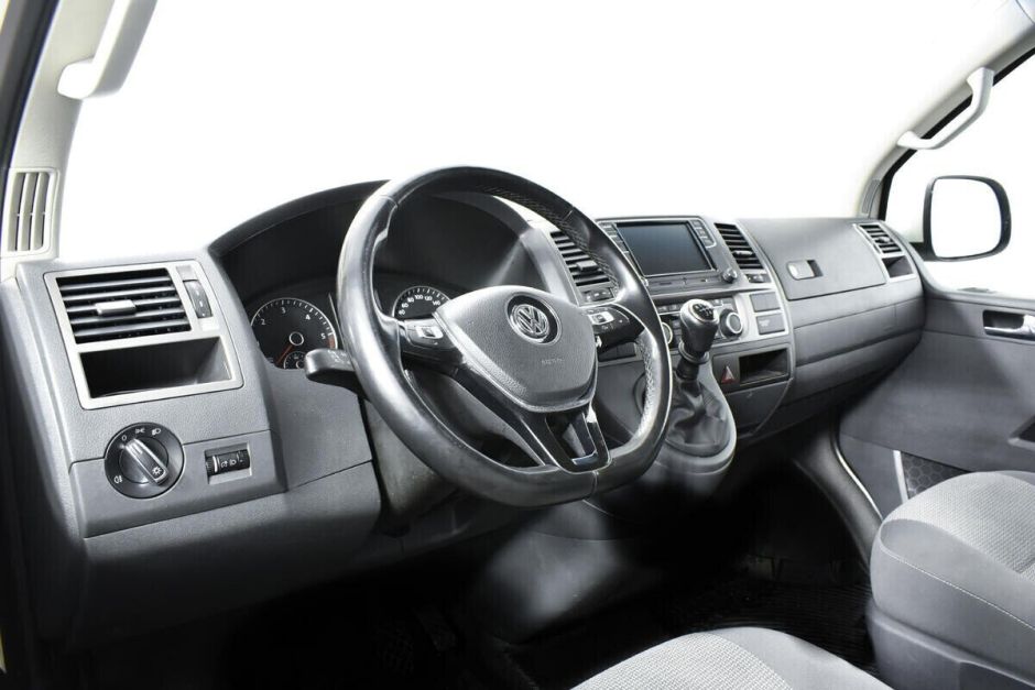 Volkswagen Caravelle, 2.0 л, МТ, 2015 фото 7