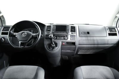 Volkswagen Caravelle, 2.0 л, МКПП, 2015 фото 8