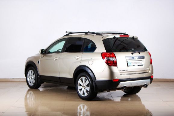 Chevrolet Captiva, 2.4 л, АТ, 2011 фото 6