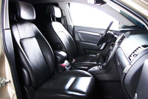 Chevrolet Captiva, 2.4 л, АТ, 2011 фото 2