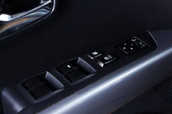 Mitsubishi Outlander, 2.4 л, Вариатор, 2011 фото 7