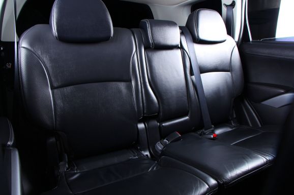 Mitsubishi Outlander, 2.4 л, Вариатор, 2011 фото 1