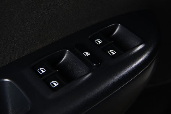 Skoda Octavia, 1.8 л, Робот, 2012 фото 2