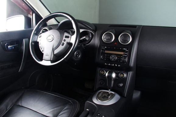 Nissan Qashqai, 2.0 л, Вариатор, 2008 фото 10
