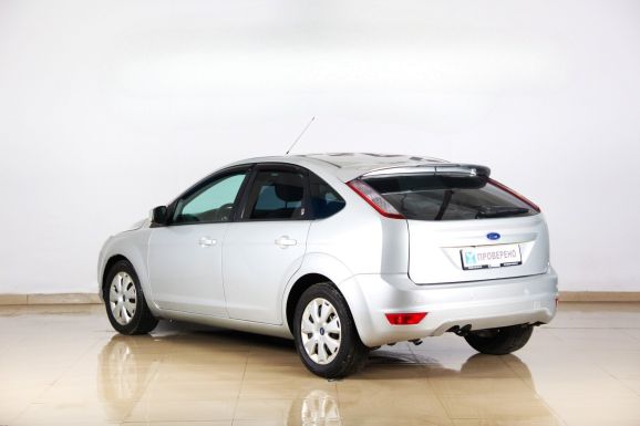 Ford Focus, 1.8 л, МТ, 2010 фото 6