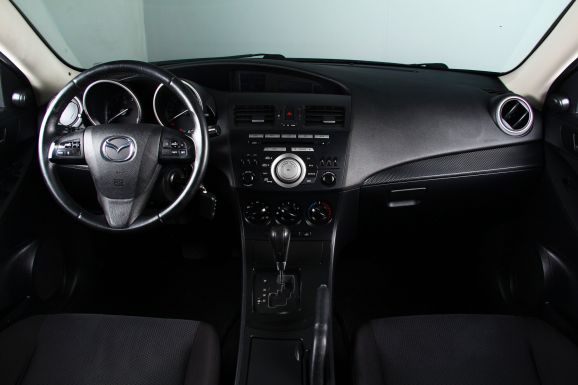 Mazda 3, 1.6 л, АТ, 2012 фото 9