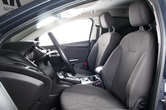 Ford Focus, 2.0 л, Робот, 2014 фото 8