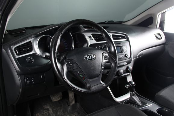 Kia Ceed, 1.6 л, АТ, 2012 фото 9