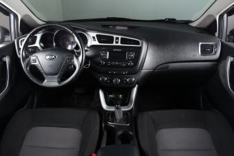 Kia Ceed, 1.6 л, АКПП, 2012 фото 10