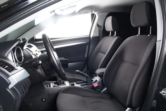 Mitsubishi Lancer, 1.8 л, МТ, 2013 фото 7